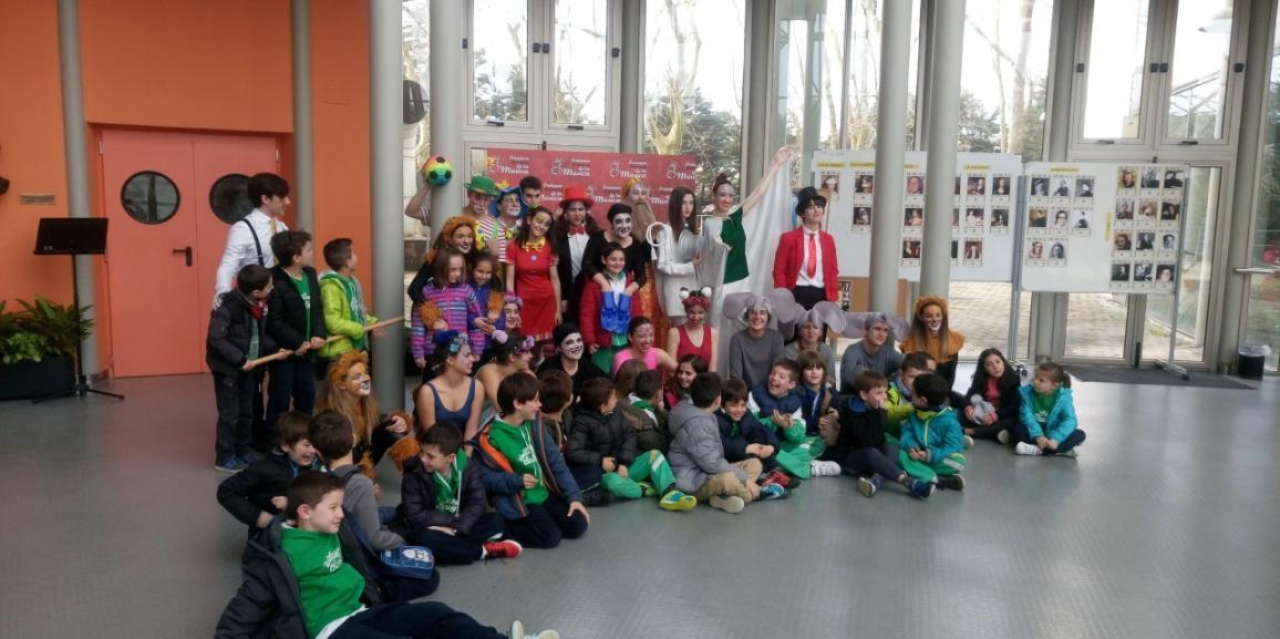¡NOS VAMOS AL CIRCO!